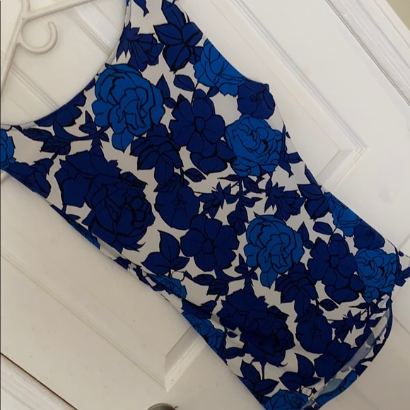 NY & Co. Floral Sleeveless Blouse - Blue/White - Picture 3 of 3